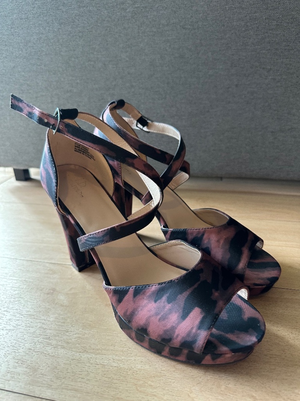 Sz 10M Platform Heels Brown Black I.D. Required Strappy